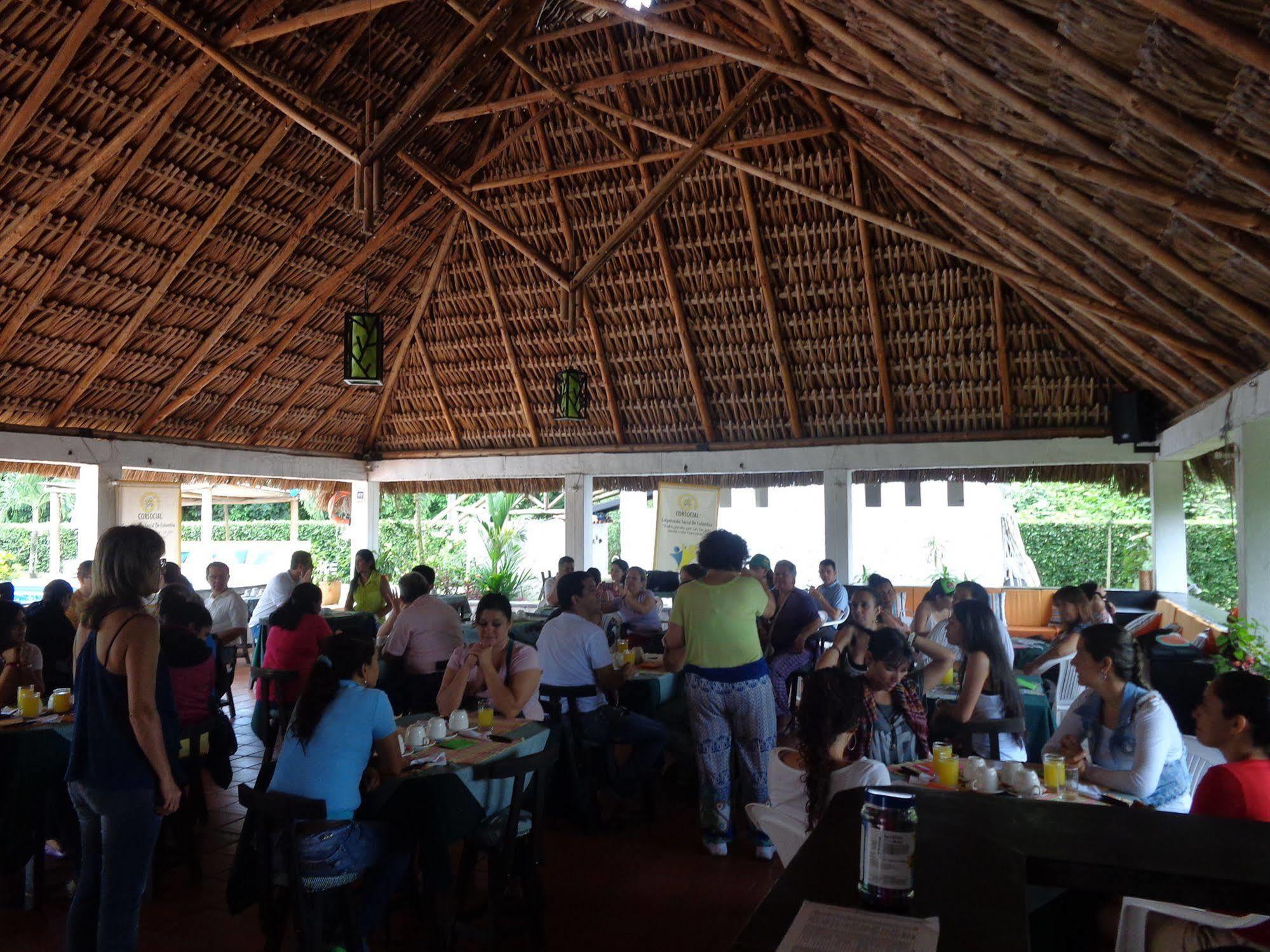 Hotel Campestre Arboretto Villavicencio Extérieur photo