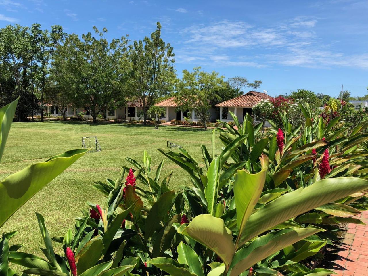 Hotel Campestre Arboretto Villavicencio Extérieur photo
